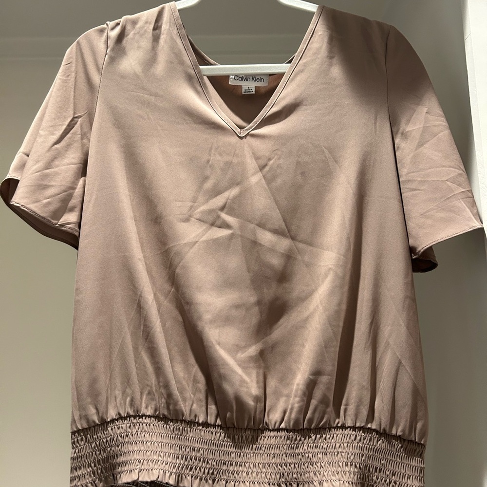 Calvin Klein Women's Beige/Rose Tone Blouse, Size Small